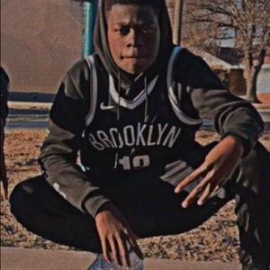 Meet your Posher, Nickholase